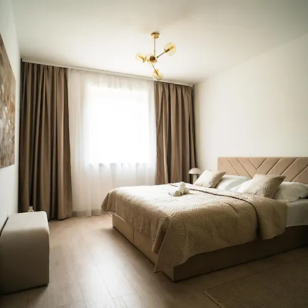 Urban Apartamento *